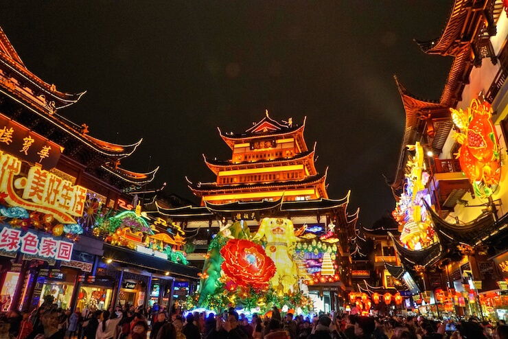 中国上海　予園　豫園　旧正月　ライトアップ